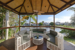 Luxury Waterfront Retreat in Broadbeach Waters